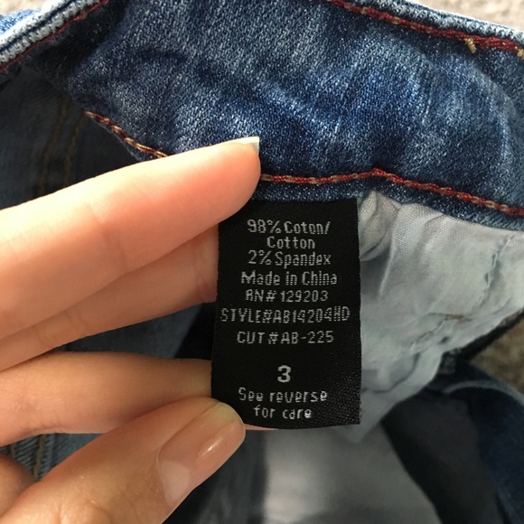 Distressed denim jeans - Picture 5 of 5